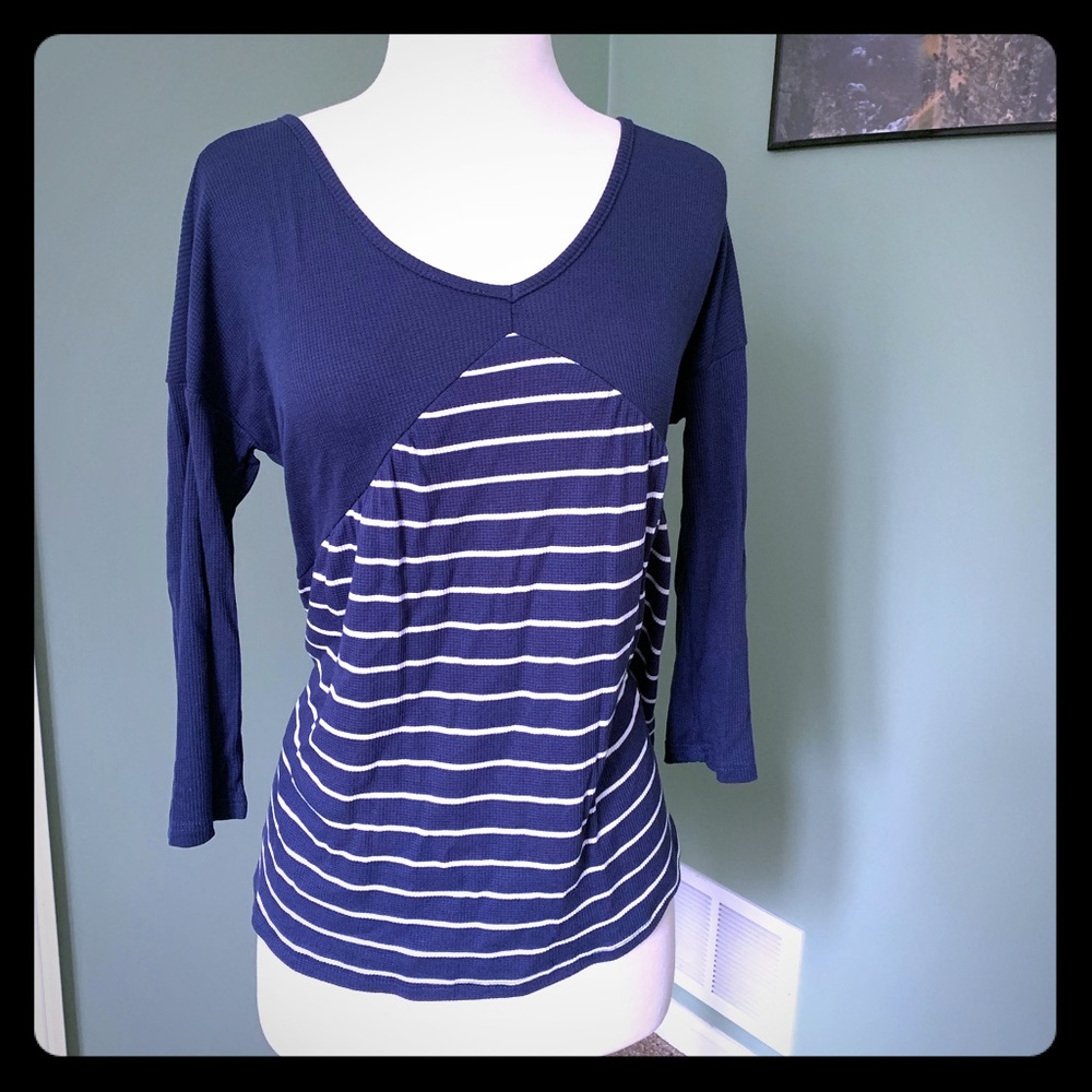 Cute blue waffle knit with 3/4 sleeve